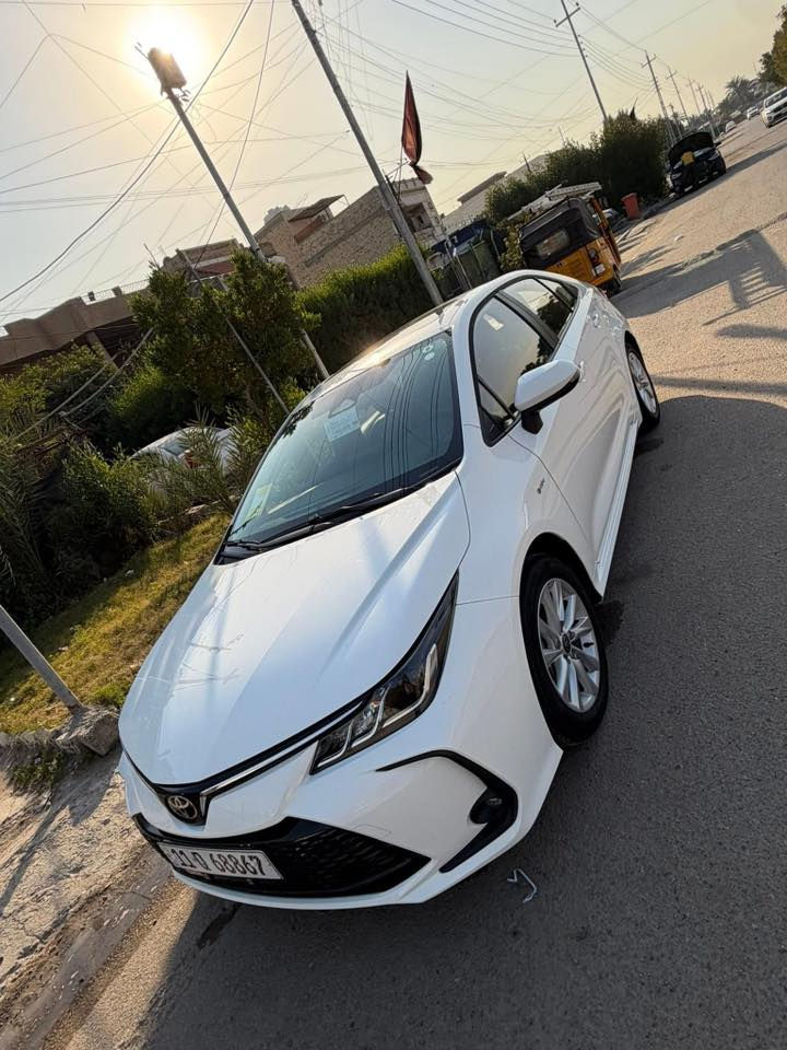 السلام عليكم 
كورلا هايبرد 2024 
28 كيلو ماشي
السيارة نضيفة  ما عدا  رصعات بالبونيد خفيفة

السيارة مواصفاتها معروفة

السعر 140$ قفل للبيع مستعجل عندي حالة طارئة 

رقمي:
***********
