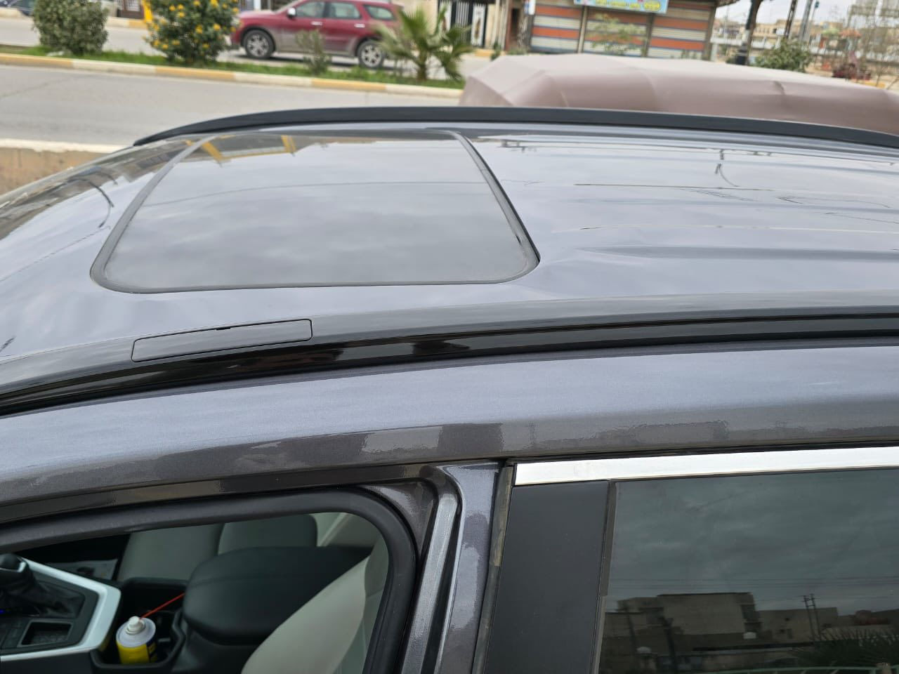 ‏Toyota RAV4 
2023 XLE primeom

تويوتا راف فور XLE  بريميوم
موديل 2023
ماشية 18 الف   

الحادث بنيد و جاملغ ايمن  مبدل الجاملغ الايسر ربع صبغ

حجم المحرك 4 سلندر 
المواصفات :
بصمة ابواب
بصمة تشغيل
الشاشة الجبيره 
تحديد مسار 
رادار أمامي(تحديد مسار)
رادار جانبي (نقاط عمياء) على المري 
رادار خلفي(التحذير من الاصطدام)
تحكم وضعيات القيادة Drive Modes 
ابل كار بلي بلوتوث بدون وياير
اوتو ستارت (Auto start)
اوتو ستوب(Auto Stop)
هاند بريك بصمة
اوتو هولد(Auto Hold) 
تحكم وضعيات القيادة,ECO,NORMAL,SPORT  
مانع انزلاق 
تحكمات استيرن 
وبقية المواصفات المعروفة
190 وبيه مجال
للستفسار ***********
