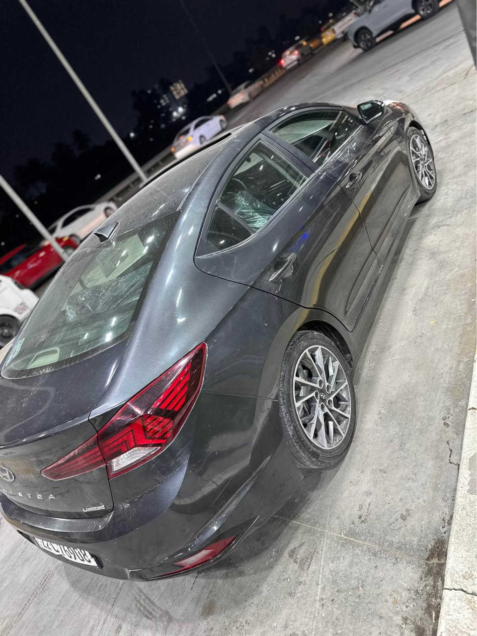 النتره موديل 20 وارد امريكي تبديل بنيد فقط بدون ايرباك كير ATمكينه 200 دوش سياره فول مواصفات بصمه رادارات  لايت 4 عدسات بك لايت LED  نضام صوت انفنتي مع دمام خلفي بلادي صوت رعب  كشنات جلد كهرباء وتدفئه تبريد نقاط عمياء تبريد ثلج صدر جديد مكان بغدا الشعب ***********السعر 142 بغداد, العراق
