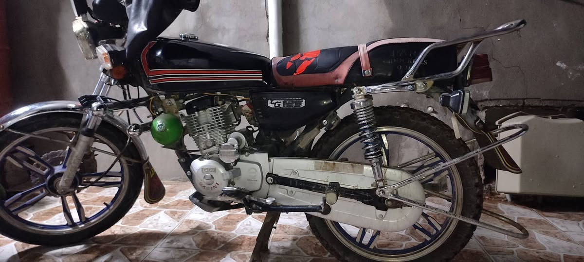 للبيع سافين موديل2023 منفيس اصلي  سعر 425وبي مجال للطيبين عنوان اربيل بحركه
***********
