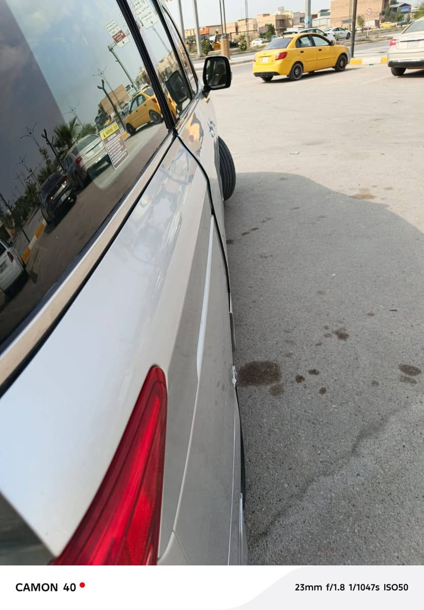 سلام عليكم سيارة نيسان HSHK
موديل2012
مكفوله كفاله عامه
غرفه vip
مكينه 6 سلندر 
مكانه ناصرية مركز
للأستفسار أكثر أتصال على الرقم انه مكلف ب نشر *********** ناصرية, ذي قار
