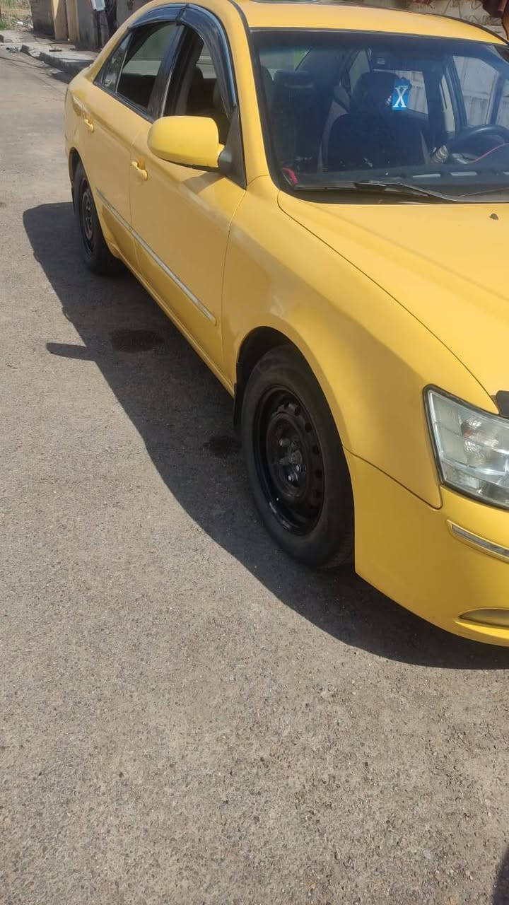 السلام عليكم سوناتا 2009 وارد امريكي سيارة جاهزة ضرر جامرلغ امامي  بدون دواخل رقم ديالى ب اسمي للاستفسار اكثر الاتصال او واتساب ***********
