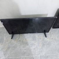 شاشه ٣٢ • بيه مجال