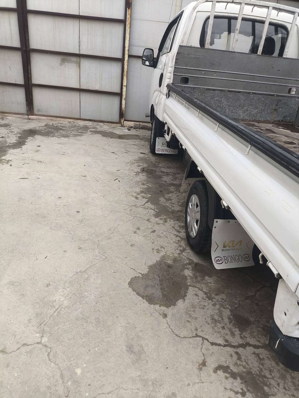 سلام عليكم  كيه بنكو مديل 15كفاله عامه بسمي مداور ثاني  يوم سعر110 رقم الهاتف ***********
