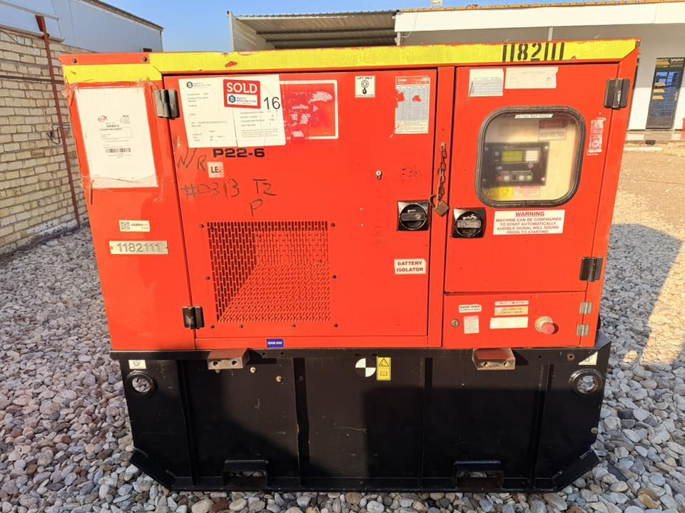 السلام عليكم 

بيركنز إنكليزي أف جي ولسن كاتم 

وارد استرالي غير مستخدم بالعراق 

حجم المحرك 4 بستم بزون 

التوليد لوري سومر فرنسي 22 كيفي ثري فيز

نظام حماية برودكشن حديث إطفاء وتشغيل ذاتي اوتو

ملاحظة المولد على وضع الشركة شرط الفحص والظمآن 

العنوان بإبل ناحية الشوملي للاستفسار *********** 
***********
