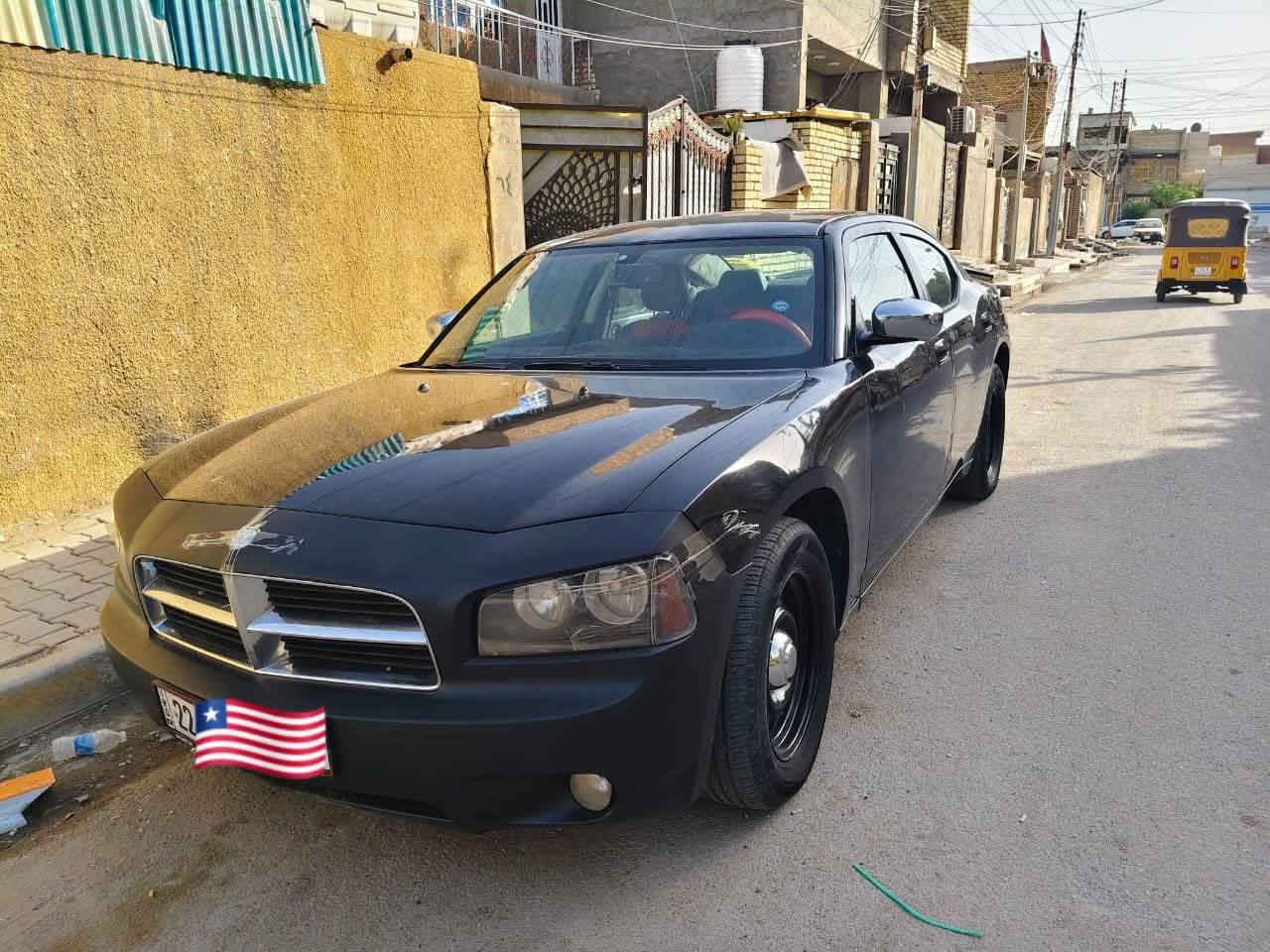 السلام عليكم شباب .دوج 2010 رقم اربيل بسمي شرط التحويل سونار مرفق بل صور السياره بيها لاستيك ولف تنقيص كلش قليل مابيه دخان بس اول ما تشتغل قليل وصدره المامي بي طبه مال شمعات السياره خير من الله السعر 95 وبيها مجال الطيبين حك الجيه عنواني بغداد الحسينيه الراشديه *********** ما متواجد خاص
