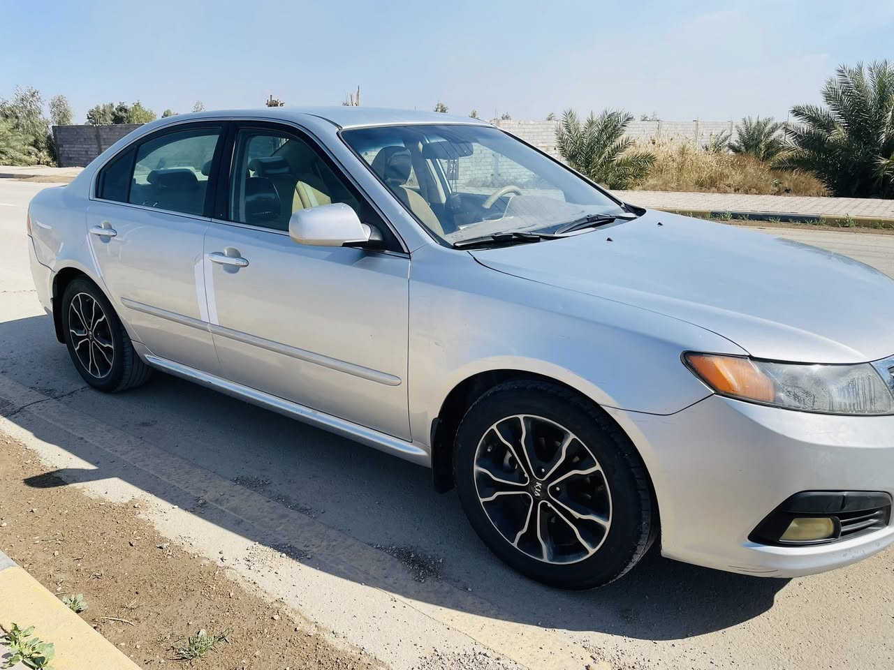 اوبتما خليجي 2009
مكينه ٢٠٠٠مكفول علشركه
سياره ٢٠٠٠مكفول عامه 
شبر بلهلال لخلفي رش فقط
ودعاميات اني صبغتهن 
سياره جديده جديده جديده
ماشيه 190حقيقي
فول عدا الفتحه 
ويل كب رياضي

كماليات كامله وسياره كله علوضع شركه
سعرر 112 وبيه مجال 

وكاله تحويل 
مكان واسط زبيديه 
***********
