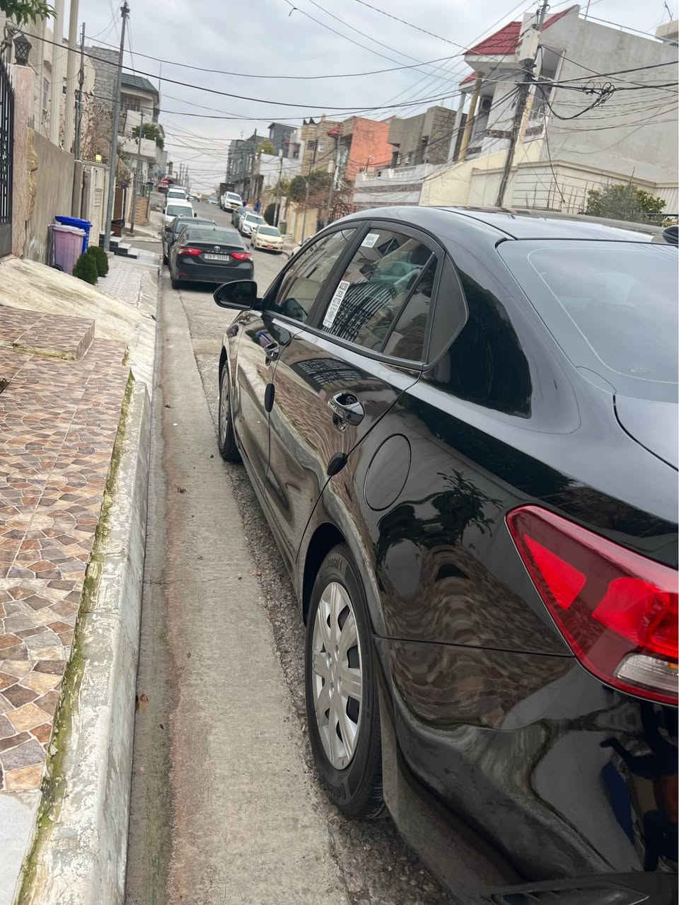 كيا ريو موديل (2023)
ضرر بس دعاميه امامي مثل ما موضح بل صور والسونار 
رقم اربيل هزه وفحص جديد شرط التحويل
مكينا 16 دوش 
داخل لونين 
تحكم ستيرن 
تحديد سرعه
شاشه كبير يدعم (كار بلي)
ماشيه 17 الف 
السياره جديده 
سعر بل خاص موصل, نينوى


**إذا كنت صاحب هذا الإعلان وتريد حذفه لأي سبب، رجاءا أرسل رسالة إلى الدعم الفني**