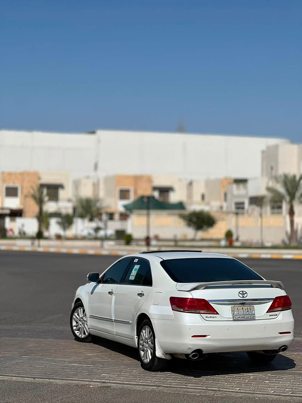 السلام عليكم
تويوتا اوريون خليجي موديل٢٠١٠.  
ضررها جاملق جهت السايق بدون دواخال شرط 
والبنيد محكوك الصبغ تقريبن شبرين 
محرك وگير كفاله بشرط 
مواصفات فول :
فتحة 
بصمة 
بصمة ابواب 
برده كهربائية 
محرك 6 سلندر 3500
زراگات 
حساسات امامي خلفي 
مثبت سرعة
شاشة كبيرة 
 عدسات زينون منظومه  جديده
اشاير مري
تحكمات ستيرن 
كشنات كهرباء 
تبريد ثلج منظومه جديده
السياره كامله من كلشي من حداديه وبدون نقص 
العنوان📍
صلاح الدين تكريت مجمع بيتي 📍 
***********
