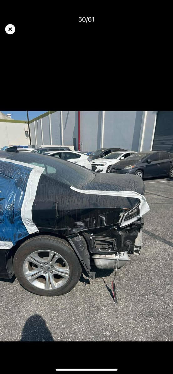 السلام عليكم جارجر موديل 2023اصل رقم اربيل ترقيم جديد بيهه 4قطع تبديل بلادي وجاملغ صبغ ماشيه 30 الف السعر 205وبيهه مجال للاتصال *********** ابوحسين مكاني بغداد الشعب
