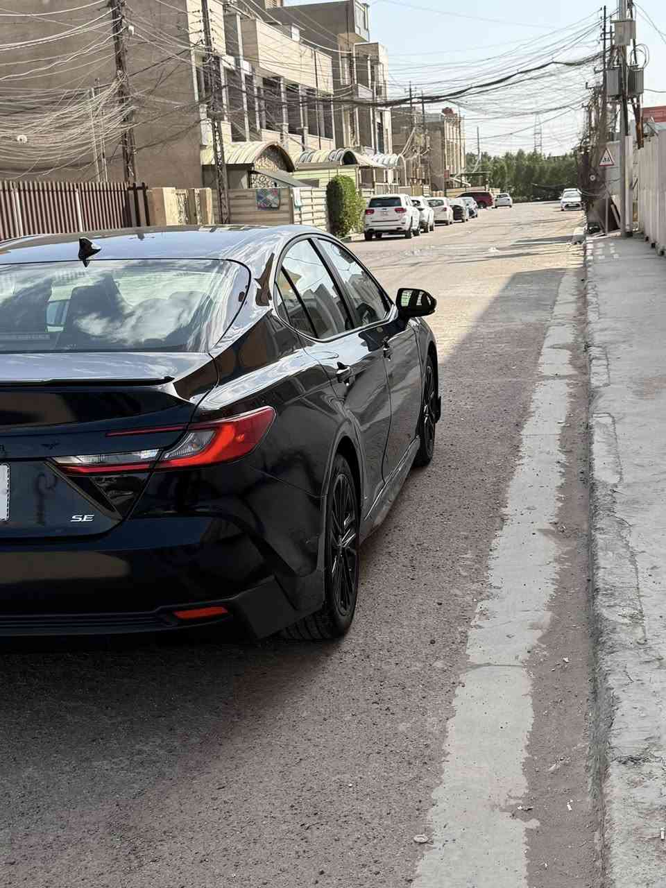 السلام عليكم للبيع كامري 2025 هايبرد بسعر 185 وارد امريكي حادث بنيد وجاملغ مواصفات se ماشية20 الف رقم بغداد بأسمي تحويل مباشر 
شاشة وكامرة 
رادارات امامي خلفي جانبي 
توقف ذاتي 
بصمة 
كشنات جلد 
كشن كهرباء 
ويلكب18 
وبعد بيهة هواي مواصفات 
للاستفسار
***********
