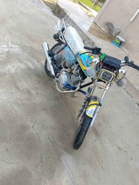 دراجة البيع تايكر 4كير موديل 2024محرك مامفتوح نشاط فول كهربائيات شغاله...