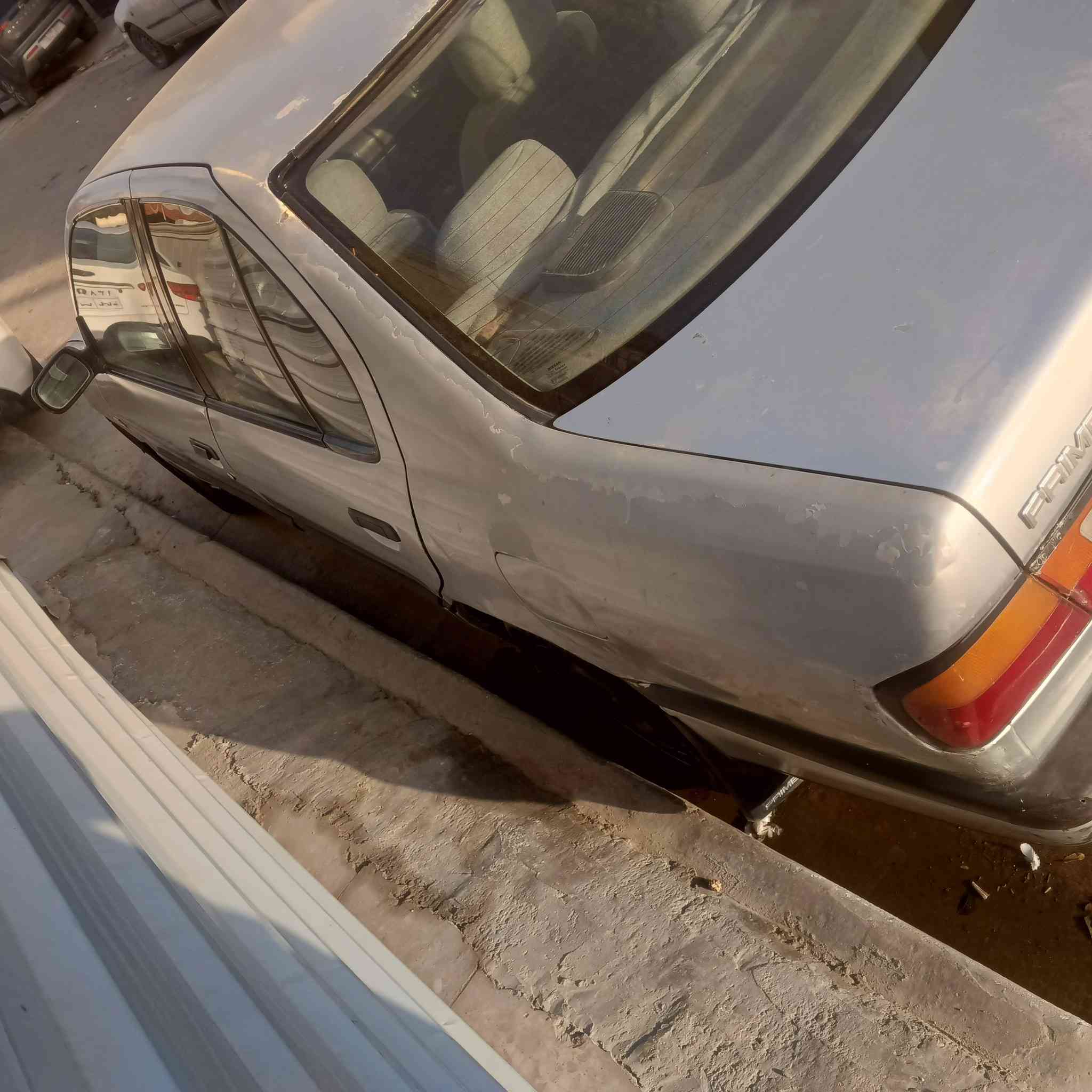 السلام عليكم
نيسان بريميرا ٩٦
كير عادي 
رقم بغداد انكليزي
ارضية جلد درجه اولى
دوشمة كشنات جديدة 
كهربائيات شغاله 
غرفه حلوه 
باتري جديد 
سياره حلوه 
سعر ٣٣ 
***********
بغداد
