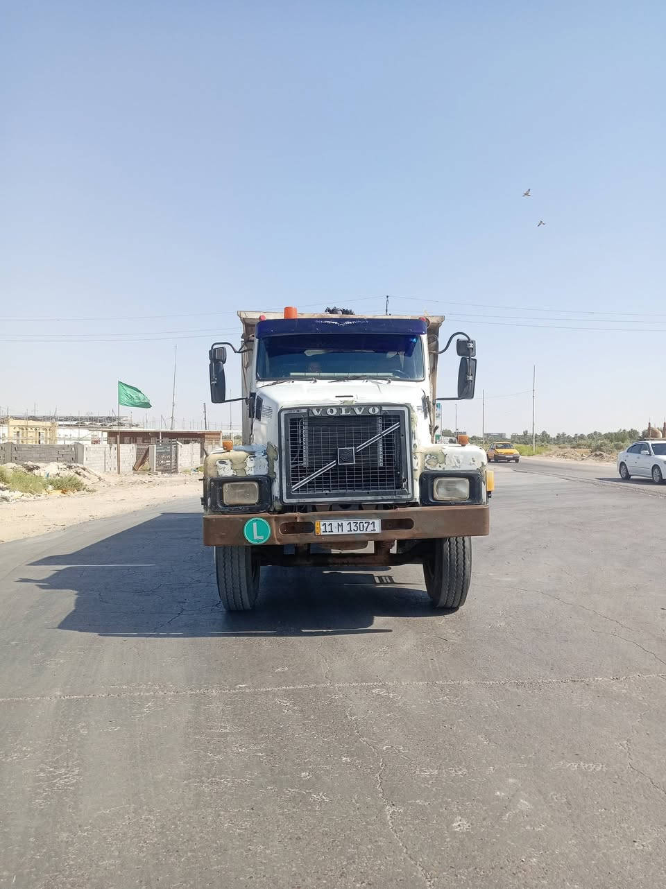 السلام عليكم فالفو لبيع مديل 91 نكليزي بسمي سنويه لل ٣٠ مكينه 23 كير 3X3 مجموعه النكي تبريد كهربائيات سياره ما ناقصها شي كبل لشغل مكان ديوانية مركز المدينه بيع مستعجل لو مراوس بالبي ***********
