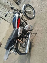 اخوان ماطور بارت شغال كلشي مايعوزه.للبيع ومتوازي علا بيعته سعره 195وبي...