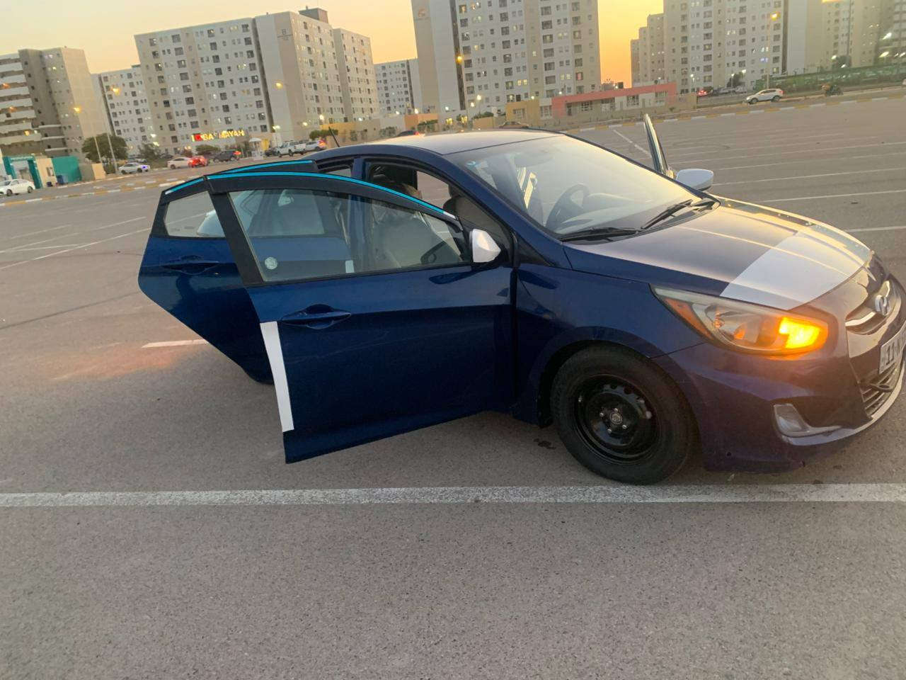 السلام عليكم سياره للبيع هونداي اكسنت ٢٠١٧ وارد أمريكي بيه جاملغ الأيمن نفس مبدل لبل واحد على واحد رقم بغداد فقط وكاله فقط وكاله سياره ستعمل شخصي ابد ماتعوبه تخم تاير حداديه تبريد ثلج تدفئ سياره جهازه من كل النواحي مكان السياره بغداد بسمايه رقم واتساب *********** سعرها ١٠٥ بيها مجال للطيبين اسف على الاطاله ربي يحفظك مدير الكروب
