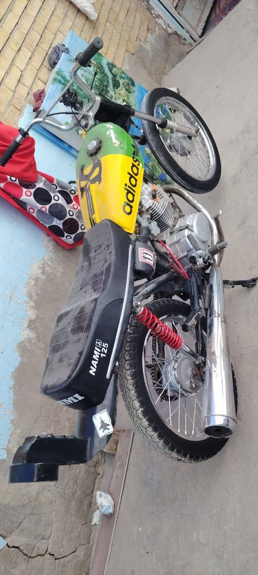 سلام عليكم دراجه للبيع او مراوس ترهم دراجه نضيفه موديل 20 مكان شارع المطار قديم سعر 350 شراي تعال خاص وبيك خير وتدلل مراوس بستوته


**إذا كنت صاحب هذا الإعلان وتريد حذفه لأي سبب، رجاءا أرسل رسالة إلى الدعم الفني**