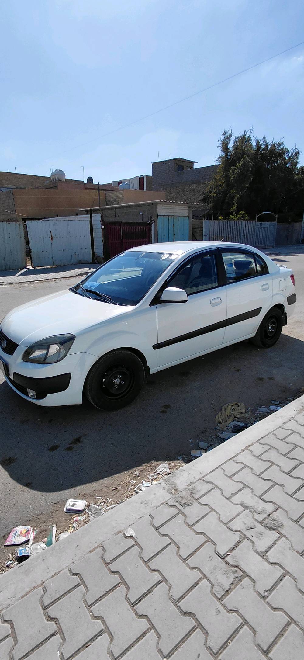 كيا ريو ٢٠٠٧ وارد أمريكي جاملغ وبنيد مصبوغ ابيع حزام محرك وكير نظيف تخم تاير شاشه وكامرة خلفيه غرفة نظيفة السعر ٦٩ ورقة مكاني غزاليه ***********