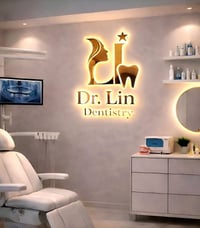 من أعمالي شعار لعيادة د. لين لطب الأسنان دمجت أحرف الاسم داخل الشعار ب...