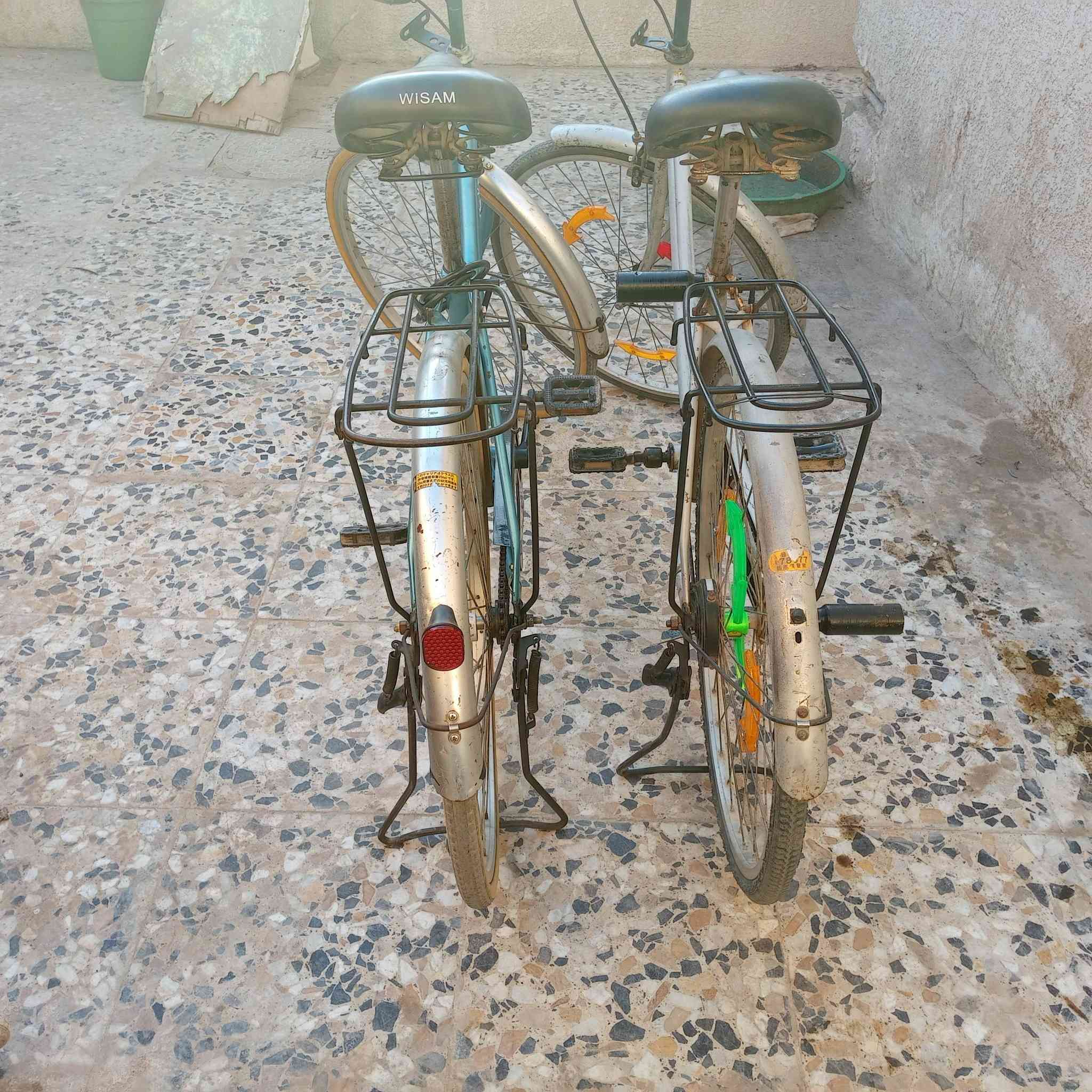 السلام عليكم بايسكل البيع حجم 26 بكان شعله الدوانم سعر80 بي مجال رقم الهاتف ***********
