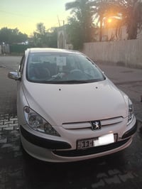 بيجو فرنسي 307   موديل 2005 السيارة جديدة  رقمهة بغداد نكليزي بأسمي تح...
