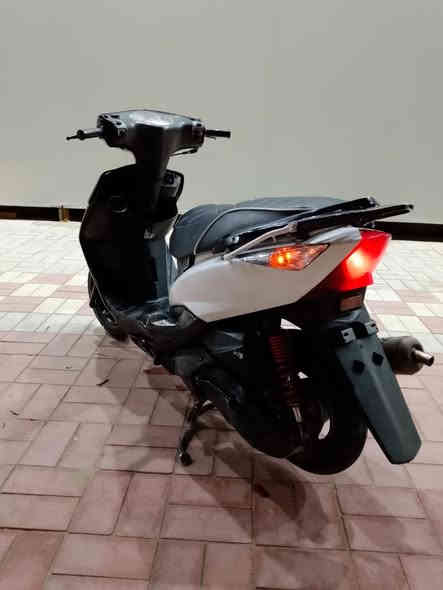 سلام عليكم دراجه ماكس ثعلب 140 دراجه بلاديه مكينه برغي ممفتوح بيه دراجه كامله شلعه معدل فول كهربائيات كله شغاله دراجه مال بيت السعر 500 المكان بغداد الكرخ قرب مستشفى ابن البيطار لستفسار ***********
