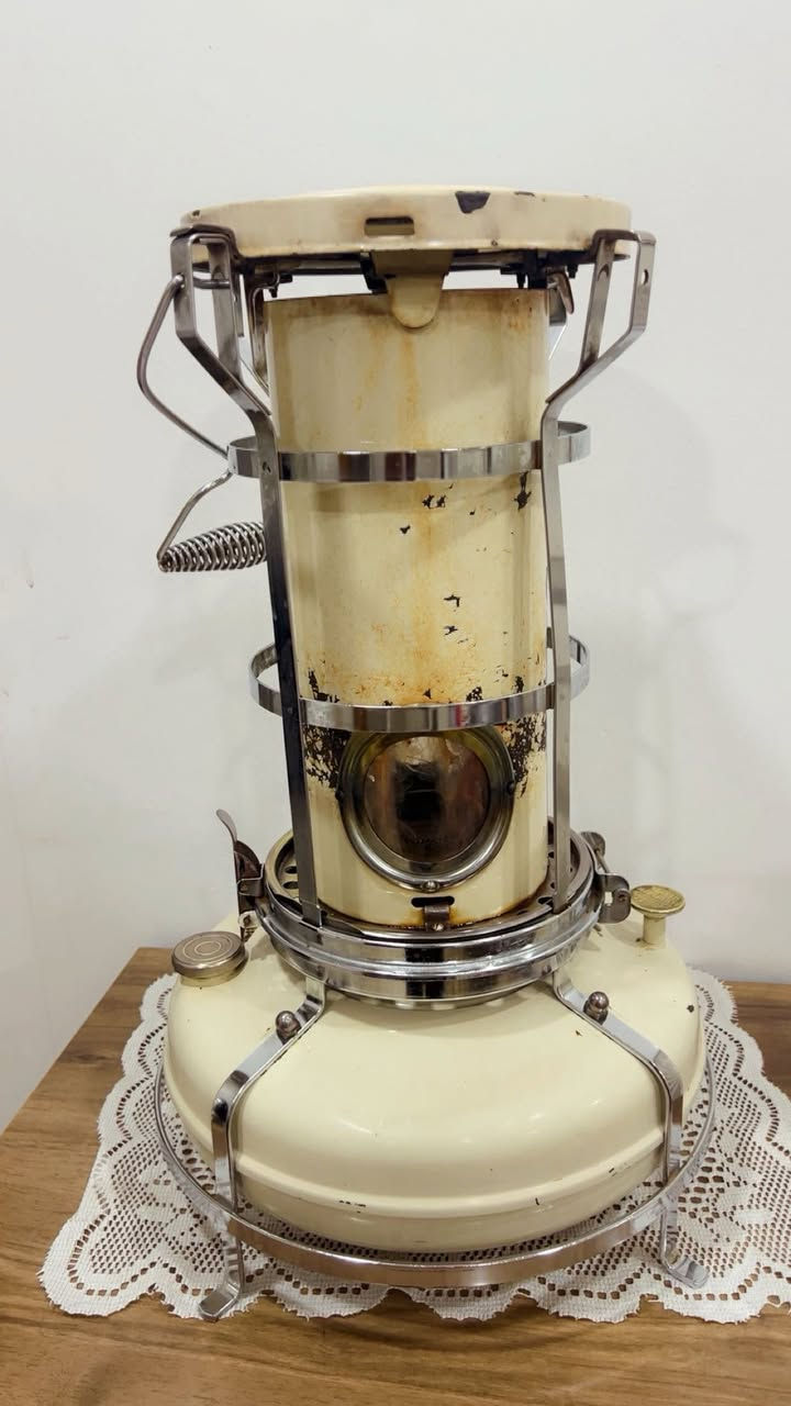 السلام عليكم صوبة علاء الدين نضيفة نضافة عالية شغالة  
العنوان بغداد مدينة الصدر ‭٠٧٧٠ ٧١٥ ٤٤١١‬
