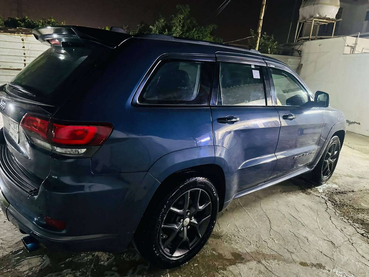 من رخصت الادمن
جيب للبيع  X اعلى من الاس
موديل ٢٠٢٠ 
وارد امريكي صور الحادث  صار   بيها صبغ جوه الرقم الباقي كفاله  بالمنشور كلبي انته شراي  
مكينه ٣٦٠٠ مكينه كير ع وضع الشركه   ماشيه ٦٣ 
صدر امامي خلفي كله جديد 
تخم تاير جديد السياره مال جناي 
رقم بغداد بسمي
تو ويل 
بنراما 
مكان السياره فلوجه ***********   سعرها   ٢٨٠
