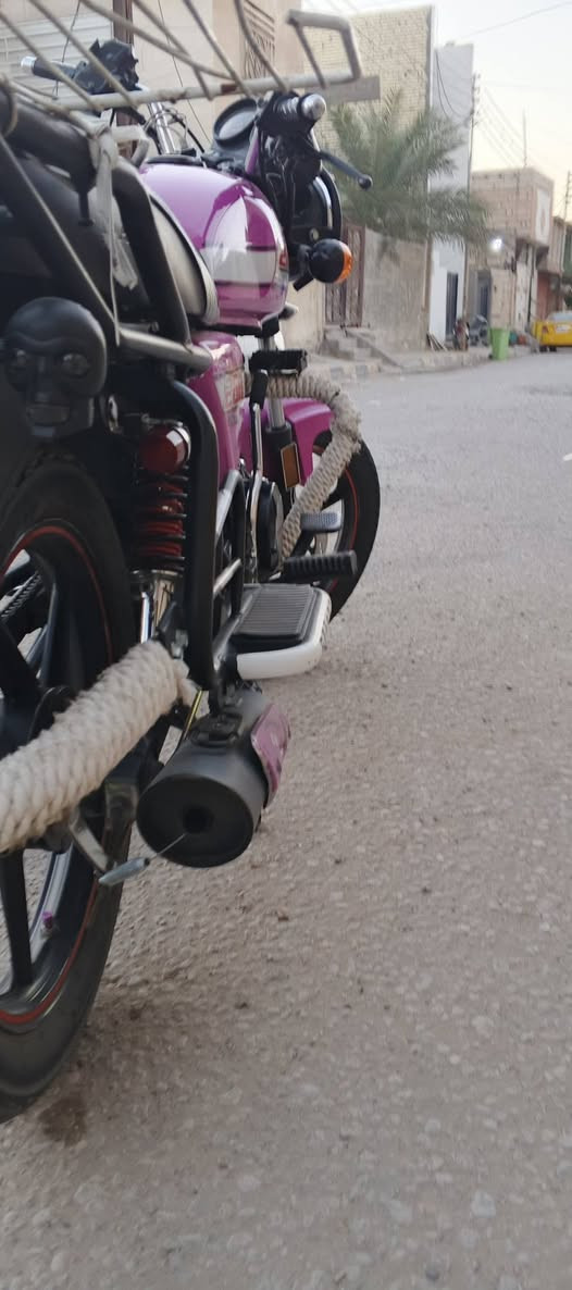 سلام عليكم دراجه دايوان نفخ موديل 2023 رقم وسنويه دراجه نضيفه برغي مامفتوح بيها سعر 2200 وبيهاا مجال بصيط الاستفسار ع رقم *********** واتساب ***********
