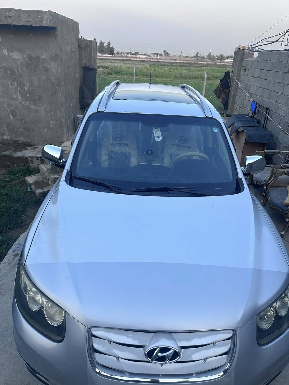 السلام عليكم اخوان / سنتافيا للبيع موديل 2012 مكفوله كفاله عامه ما عدا مكانيين بارد كلش بصيط رقم اربيل ((أباسمي حصراً)) قبل اسبوعين حولته سياره خليجي مكينه 2400 دوش تبريد 3 قطع 7 راكب مري شفط بصمة تشغيل بصمة ابواب تحكم ستيرن شاشه كرسي كهرباء تخم تاير جديد صدر امامي خلفي جديد 
العنوان بغداد الغزالية السعر (135) وبيها مجال 
اي استفسار اتصل على الرقم ***********
