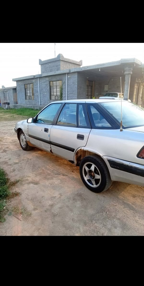 السلام عليكم اسبرو موديل ٩٤  رقم انبار مشروع وطني السنويه ل ٢٩ السعر ٢٠ وبيها مجال  العنوان بغداد ابو غريب  الرقم ***********   ***********
