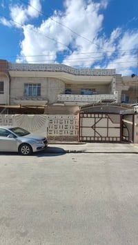 حي الحدباء • 240م • 6 غرف نوم