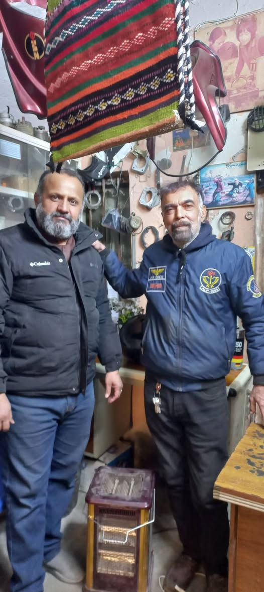 يوجد عند عمران ابو محمد ***********
يوجد جملة عند الأخ أبو رسول 

يوجد توصيل كافة المحافظات ***********
