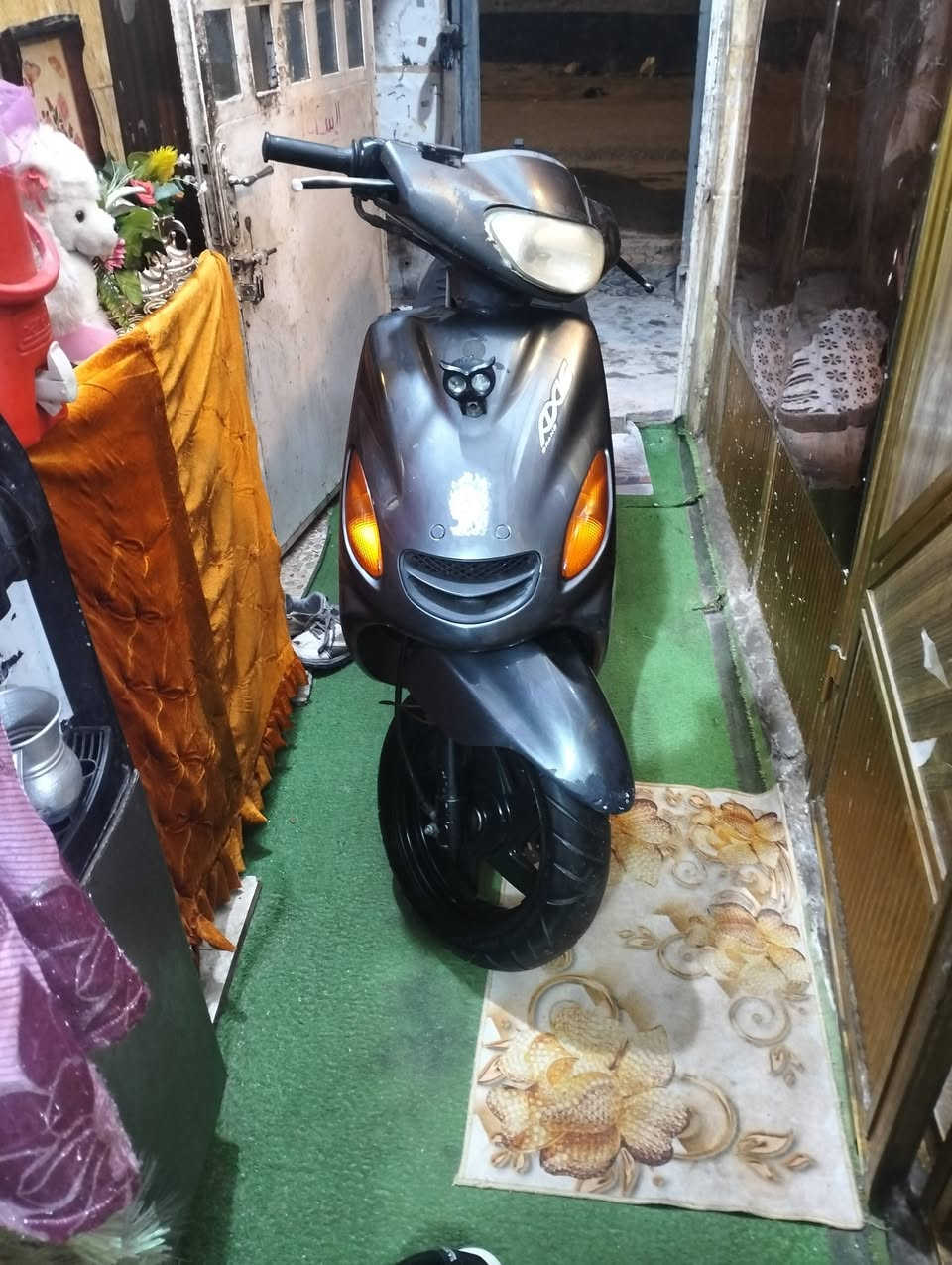 دراجه لكزس للبيع مقفوله لا مفتوحه اي برقي ما مفتوح من عندها اللي يريدها يطلب لي خاصا***********
