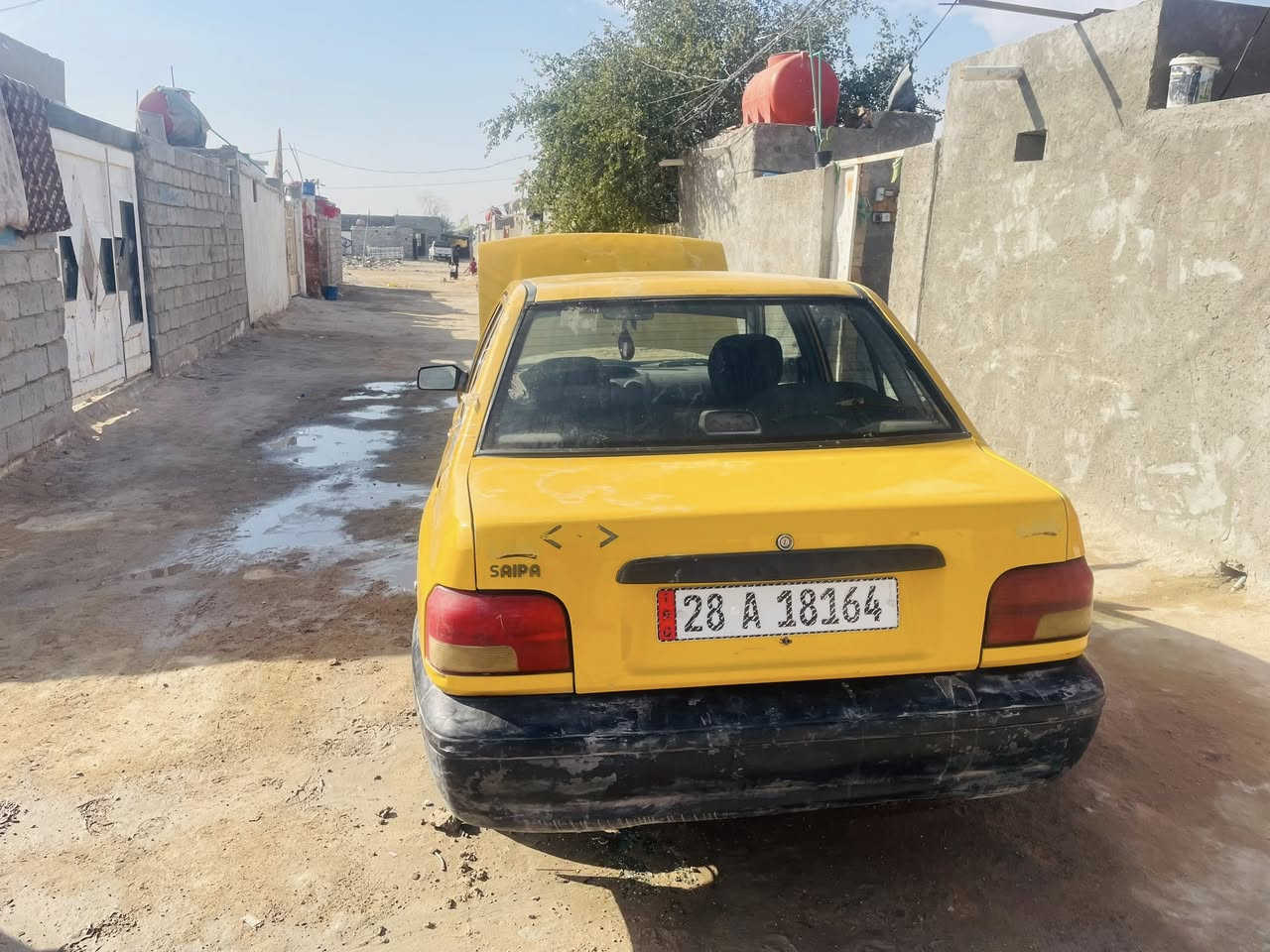 السلام عليكم السياره للبيع مكفوله كفاله عامه كير مكينه حداديه دواخل جدد خياسات موضحات بلصوره بلجيس جدد بسمي  رقم إنكليزي الجديد السعر 25 وبيها مجال لشراي رقمي *********** متواجد واتساب.
مكانها نجف ابو صخير
