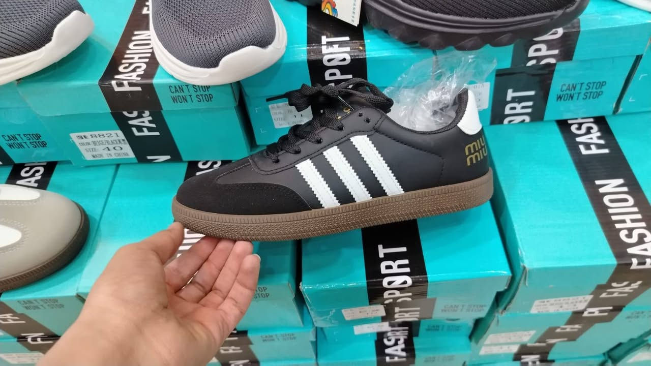 سامبا رجالي اورجنال 2026 قياسات من 40 الئ ال45 قالب ستندر للتواصل واتساب محمد السيد *********** يوجد توصيل جميع محافظات العراق
