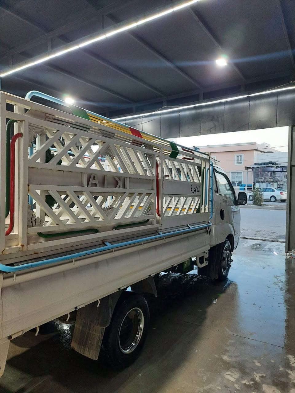 کیا حمل 4000
مویدل 2011
گیر و مکینە بە شەرت 
رقم و سەنەوی هزە کامل نویە 
***********واتسئاپ الحمدانية, نينوى
