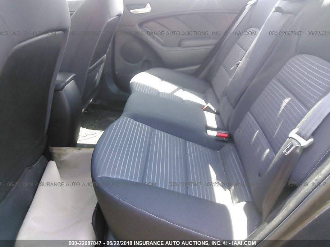 كيه فورتي 2017 للبيع حادثه من امريكه موضح ب صور وبيهه وبلعراق هلال جاملغ اليسره والباب مال سايق جوه اليده مال باب والسونار موجود محرك 2000دوش مفتوح كير at السعر 110


**إذا كنت صاحب هذا الإعلان وتريد حذفه لأي سبب، رجاءا أرسل رسالة إلى الدعم الفني**