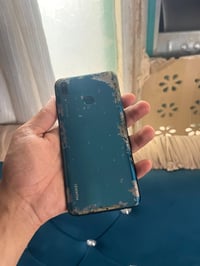 هواوي Y9 • ١٢٨ • شاشة مكسورة