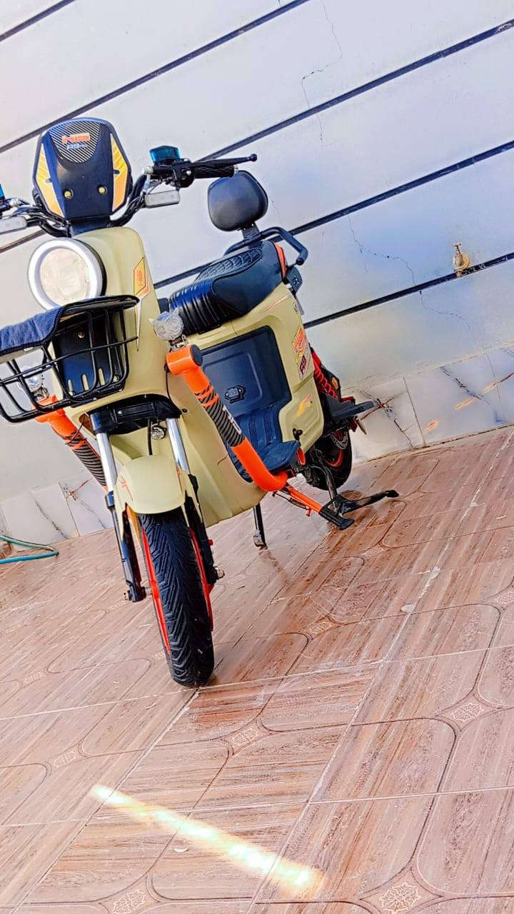 ماطور شحن ار تسعة برو مستخدم شهر سعر 4٠٠ العنوان ديالى بعقوبه ***********
