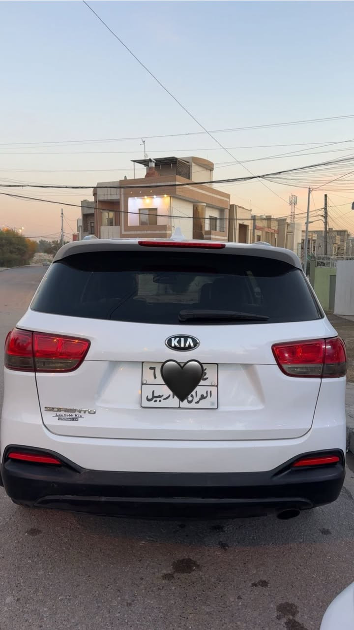 السلام عليكم
🛑للبيع كيا سورنتو 2018 وارد امريكي 

محرك 2400 gdi 

حادث جاملغ امامي + بوند بدون دواخل او ايرباك بشرط 

سعر 165 وبيها مجال 

كابون بانزين

📍موصل / الزهور 

***********

