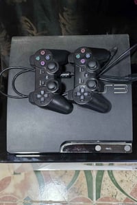 بلاي ستيشن ٣ • نظيف • ٢ يد تحكم