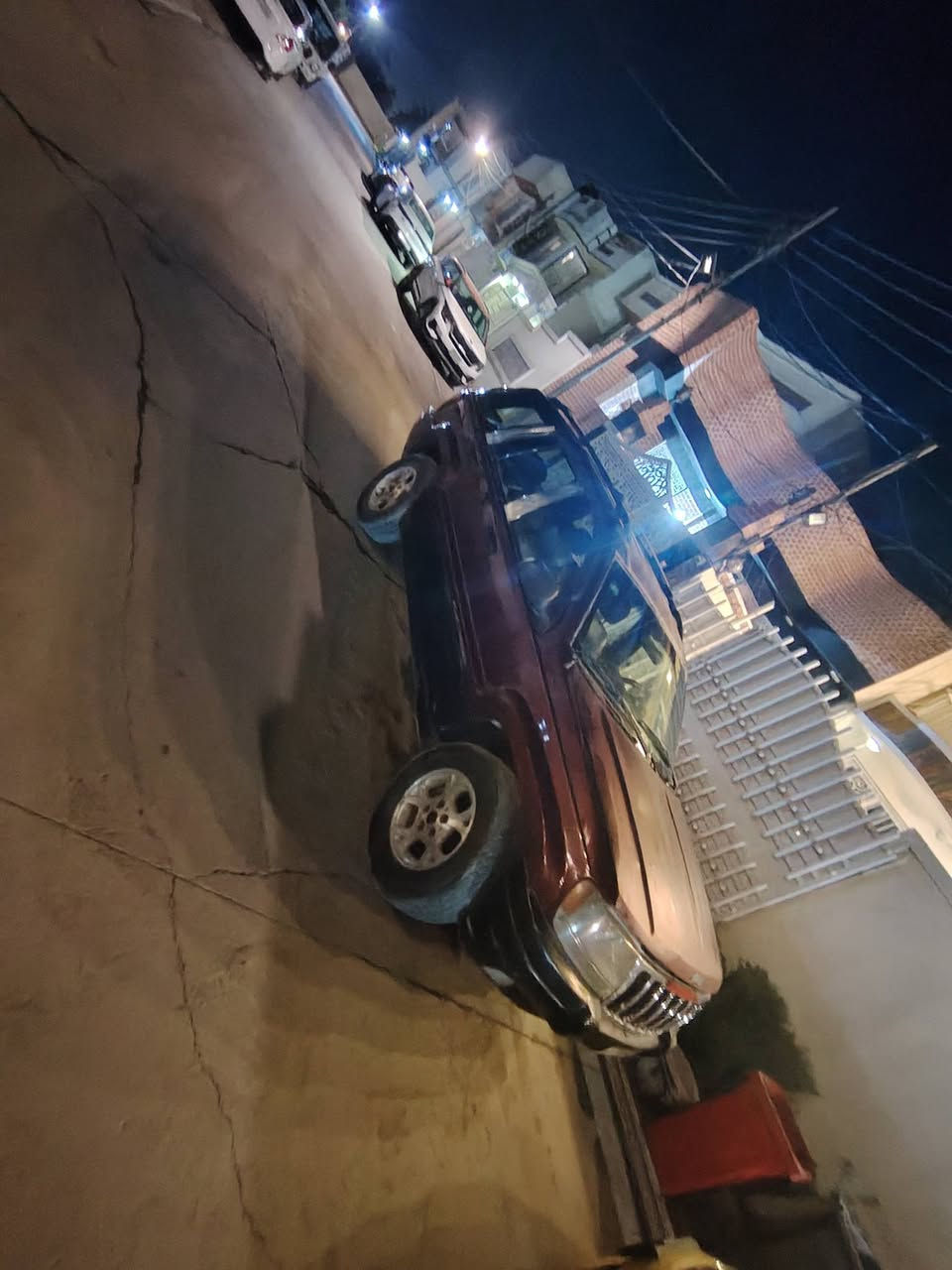 السلام عليكم ورحمة
جيب شيروكي موديل 2000
كير محرك حداديه كله جديد
يرادله شويه ترتيب ٥٠ وبيه مجال
حله جسر بته خلف مطعم البستان
***********
