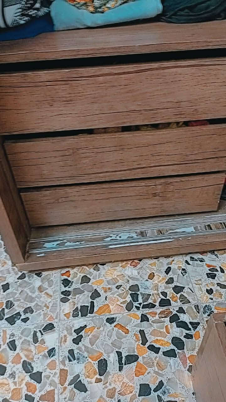 غرفه 8 قطع نضامها جرارات داخل الكنتور 
والميازه كلهم نضام هايدروليك يعني شفط والجريايه صوميه خشب عراقي  مكاني بغداد البنوك خلف مستشفى الشعب الجديد ب400 وبيها مجال


**إذا كنت صاحب هذا الإعلان وتريد حذفه لأي سبب، رجاءا أرسل رسالة إلى الدعم الفني**