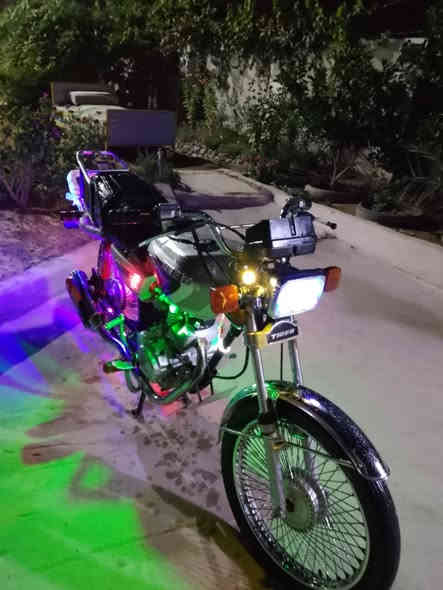 ماطورتايكر 2020 نضيف بس مبدلو ولفات السعر375وبي مجال
اليريدو يخابر عل صاحبو‪ 0778 102 6880‬‏المكان جنوب الموصل قريت لزاكه حساب صاحب الماطور سرمد محمد
