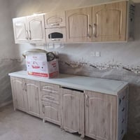 كاونتر قطعتين على وضعيته مكان الجانب الأيمن.. ادفع سعر  07506678310. ب...