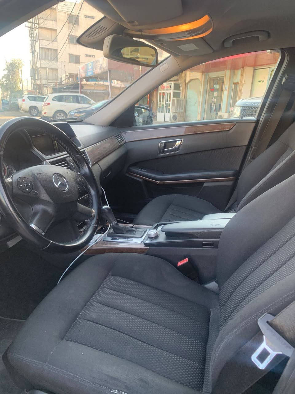 مارسیدس e200 
مۆدیل 2011 نیو مواسفات 
بێ سبوغ ، بستەک تەعدیل 
بێ ناوگرتن ، بێ ئێڕباگ 
رەقەم و سەنەوی نوێ 
ڕۆیشتن 260 هەزار کم 
مەکینە 4 پستن کرایتەوە 
تەعمیر کراوە 

سعر 139 $ أربيل, العراق


**إذا كنت صاحب هذا الإعلان وتريد حذفه لأي سبب، رجاءا أرسل رسالة إلى الدعم الفني**