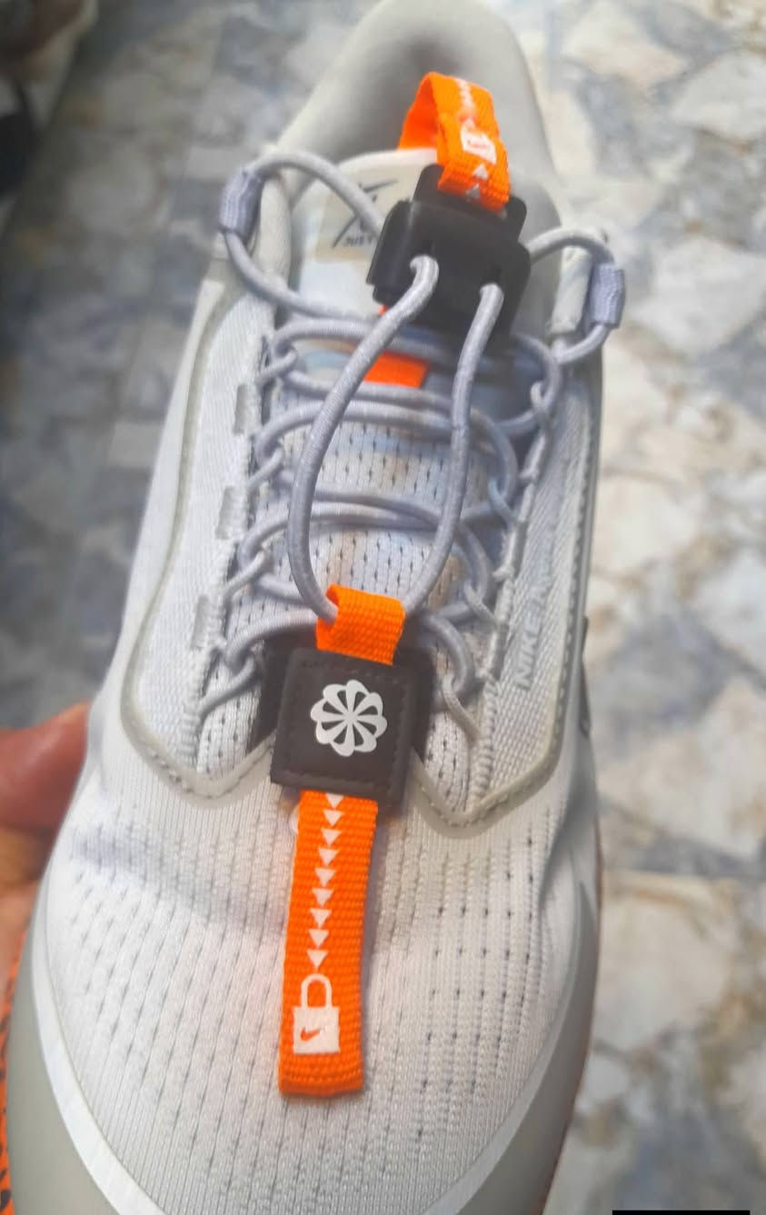 نايك (اي سيون)
43
27سم
توصيل لجميع محافظات العراق


**إذا كنت صاحب هذا الإعلان وتريد حذفه لأي سبب، رجاءا أرسل رسالة إلى الدعم الفني**