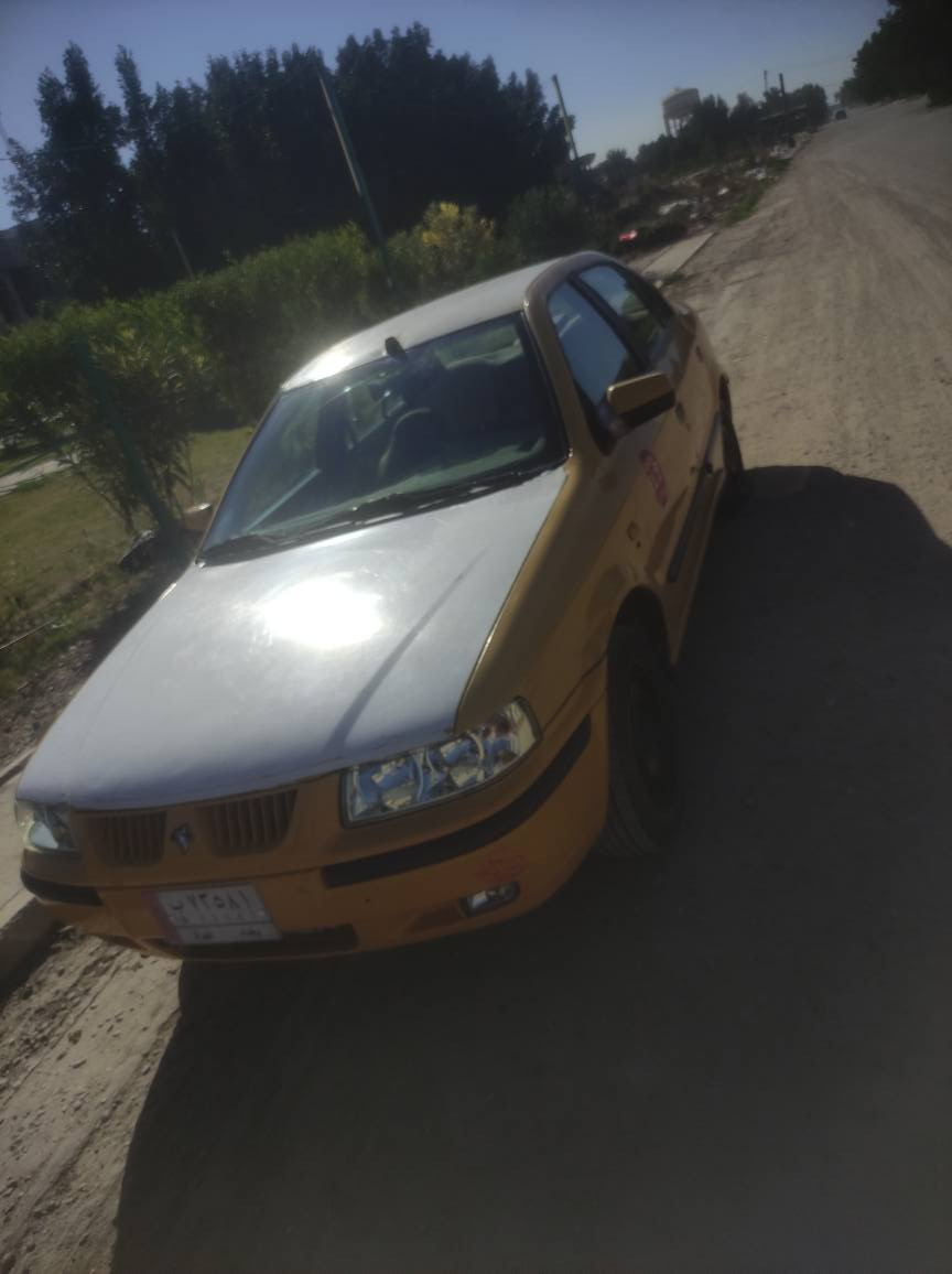 السلام عليكم
سمند 2012 رقم بغداد بأسمي
السيارة جديدة
كير ومكينة خير من الله 
تبريد ثلاجه شاشة 
سستم مضخمات 
صدر امامي خلفي خير من الله 
تخم تاير جديد باتري جديد
كهربائيات كلها شغالة
غرفة جديدة بلادية
جاهزة من كلشي
شرط التحويل مكاتبة مرورية
مكاني بغداد الكرخ
*********** بغداد, العراق
