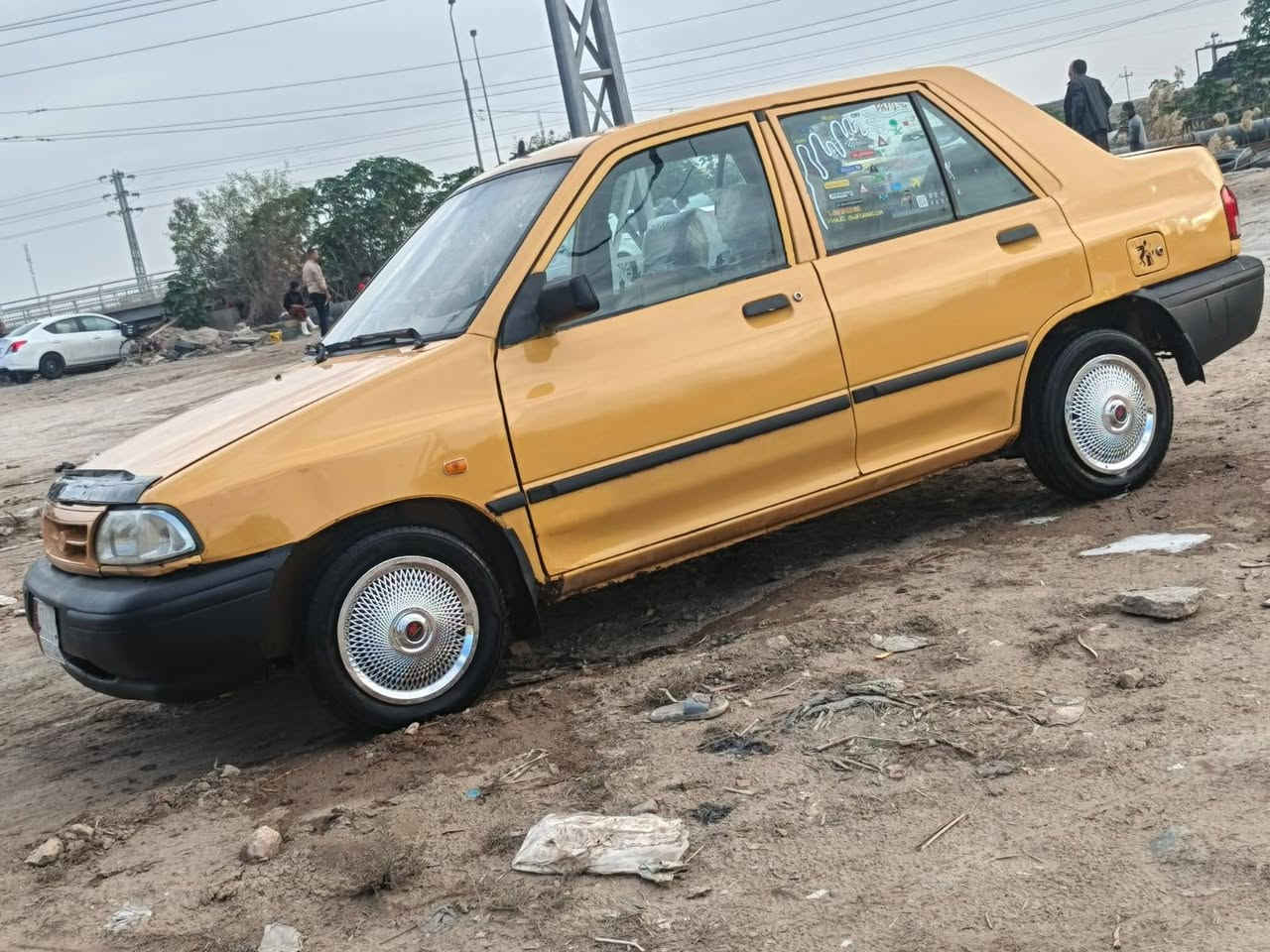 سلام عليكم سايبه موديل ٢٠١٦ مكفواله من ضربه وتبديل مشروع وطني رقم بغداد كير ومحرك تخم تاير كهربائيات شغاله *********** مكان دوانيه عفج سعر ٣٣ وبيها مجال مصبوغه جماليه
